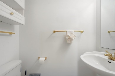 Welcome to 4864 Carnation Circle #203 in the desirable Magnolia - photo 5
