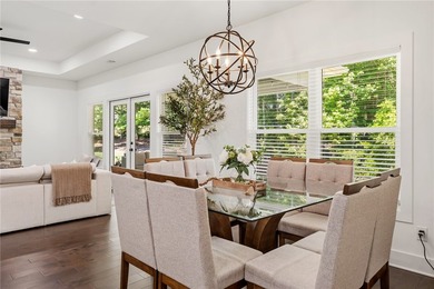 Welcome to this beautifully crafted custom home by Baumgarner - photo 15