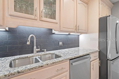 Welcome to this calming, nature oriented, three bedroom, three - photo 23