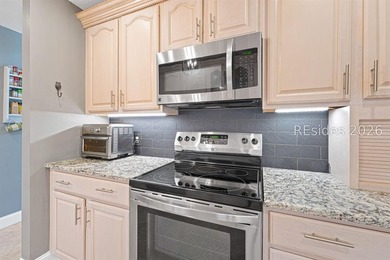 Welcome to this calming, nature oriented, three bedroom, three - photo 24