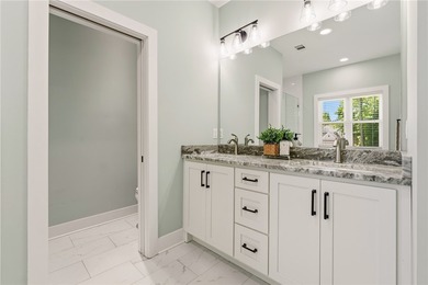 Welcome to this beautifully crafted custom home by Baumgarner - photo 24