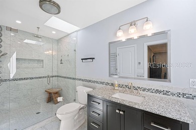 Welcome to this calming, nature oriented, three bedroom, three - photo 31