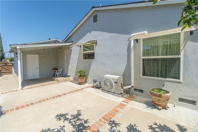 MUST SEE! SINGLE-STORY TURNKEY SANTA ANA HOME! POSSIBLE ADU - photo 31