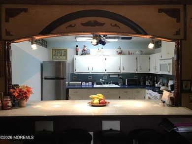 Pride of ownership abounds in this lovingly maintained 2 bedroom - photo 6