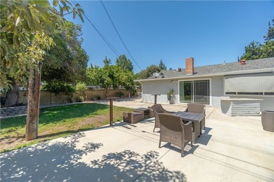 MUST SEE! SINGLE-STORY TURNKEY SANTA ANA HOME! POSSIBLE ADU - photo 36