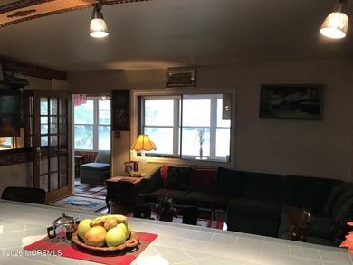 Pride of ownership abounds in this lovingly maintained 2 bedroom - photo 7