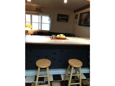 Pride of ownership abounds in this lovingly maintained 2 bedroom - photo 8
