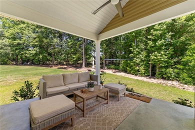 Welcome to this beautifully crafted custom home by Baumgarner - photo 38