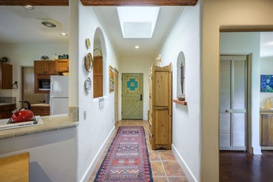 OPEN, LIGHT-FILLED SINGLE-LEVEL CONDOMINIUM IN THE HIGHLY - photo 10