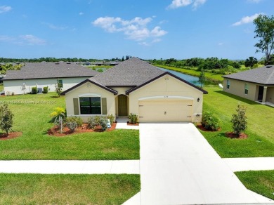 Lake Home Sale Pending in Fort Pierce, Florida