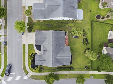 Three-bedroom, two-bathroom, single-story single-family home on - photo 5