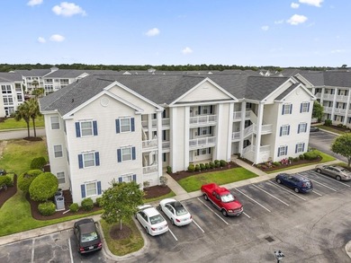 Coastal charm, exceptional space, and effortless living come - photo 1