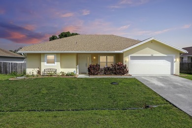 This stunning pool home has it all! Gorgeous plank tile flooring - photo 2
