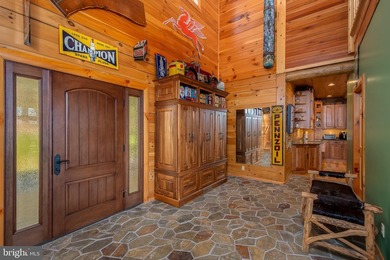 Stunning lakefront log home offering the perfect blend of rustic - photo 15