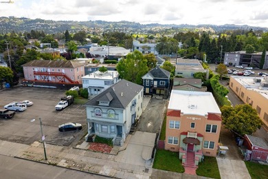 This five-unit multifamily investment opportunity is located in - photo 30