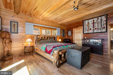 Stunning lakefront log home offering the perfect blend of rustic - photo 36