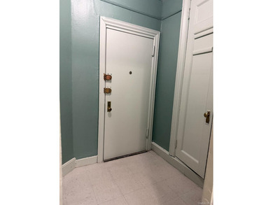 Charm, Convenience, and Community can all be found at 880 W - photo 7