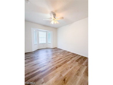 Welcome to this 3-bedroom, 2-bathroom 2nd floor condo located in - photo 11