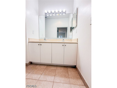 Welcome to this 3-bedroom, 2-bathroom 2nd floor condo located in - photo 14
