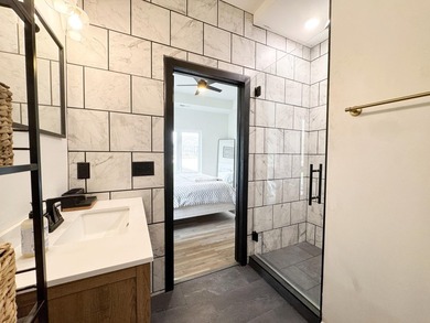 The search ends here. Built in 2024, this nearly new 3 bedroom - photo 15