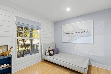 Escape to easy, turnkey North Haven living - quiet streets - photo 18