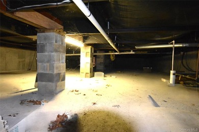Welcome to this spacious 2-bedroom, 2-bath home in the desirable - photo 23