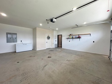 The search ends here. Built in 2024, this nearly new 3 bedroom - photo 26