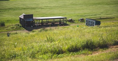 Welcome to the Snow Goose Lodge near Jamestown Wildlife Area and - photo 49