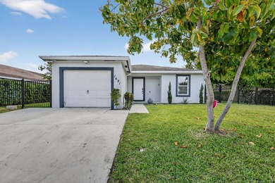 Completely upgraded home, which truly offers Florida living at - photo 1
