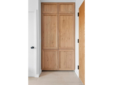 Welcome to 19 North Henry Street. Crafted with both style and - photo 2