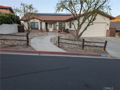 Lake Home For Sale in Canyon Lake, California