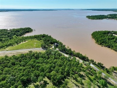 ABSOLUTE STUNNING LAKE VIEWS YEAR-ROUND ON THIS 1.36-ACRE LOT IN - photo 2