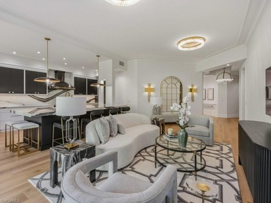 A RARE DOWNTOWN NAPLES OFFERING-Completely renovated, 1-mile to - photo 3
