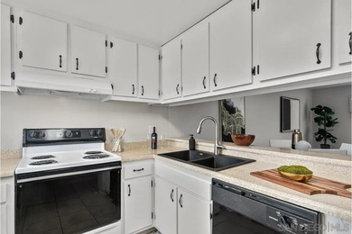 VA and FHA approved complex-Fresh, bright, and ready for its - photo 6