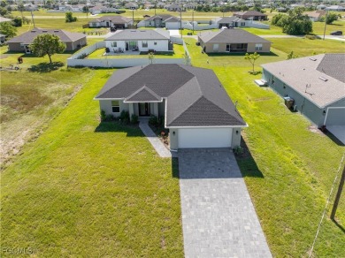 Cape Coral Lakes Area Home For Sale in Cape Coral Florida