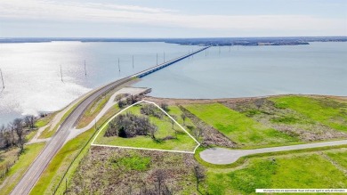 Lake Lot For Sale in Navarro, Texas