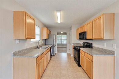 Welcome to 2013 Rolling Meadows Road in Villa Rica, a - photo 11