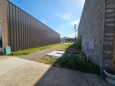 Lake Hiwassee Commercial For Sale in Murphy North Carolina