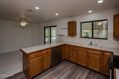 This well maintained home would make a perfect home for first - photo 18
