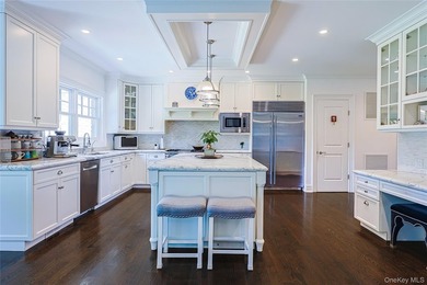 Located in the prestigious Village of Roslyn Harbor, this - photo 19