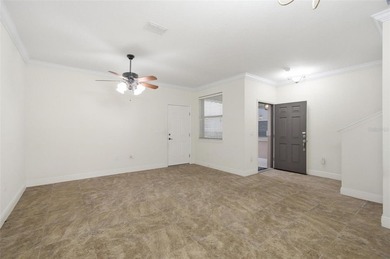 Enjoy peaceful lakefront living in the gated Tidelands community - photo 5