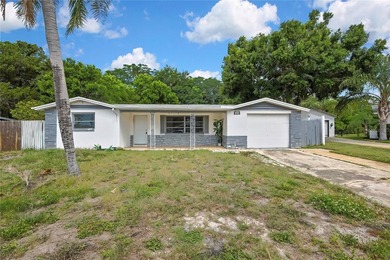 NEWER ROOF!!! RENOVATED!!!Welcome to this charming 3 bedroom, 2 - photo 3