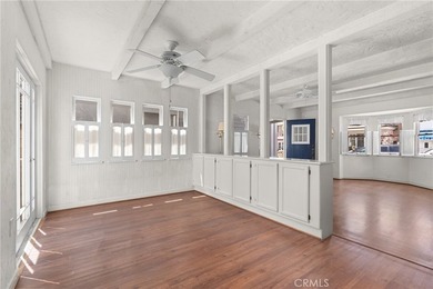 Balboa Island duplex with desirable large configuration units - photo 6