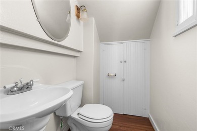 Balboa Island duplex with desirable large configuration units - photo 7