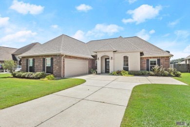 Lake Home For Sale in Prairieville, Louisiana