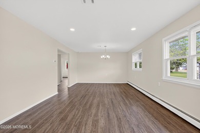 WELCOME to this NEWLY UPDATED 2-bedroom, 1-bath Sarasota Model - photo 8