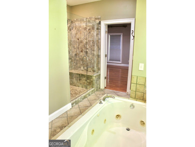 Located in The Cloisters, this 5 bedroom, 3.5 bath home is - photo 24
