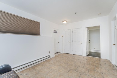 Well-maintained, over 2,000 sq ft detached two-family home - photo 26