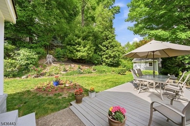 Perched on a corner lot in Pinecliff Lake Community, this - photo 27