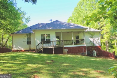 Located in The Cloisters, this 5 bedroom, 3.5 bath home is - photo 34